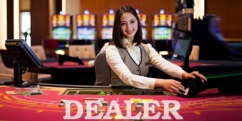 Ưu và nhược điểm của người chia bài trong casino